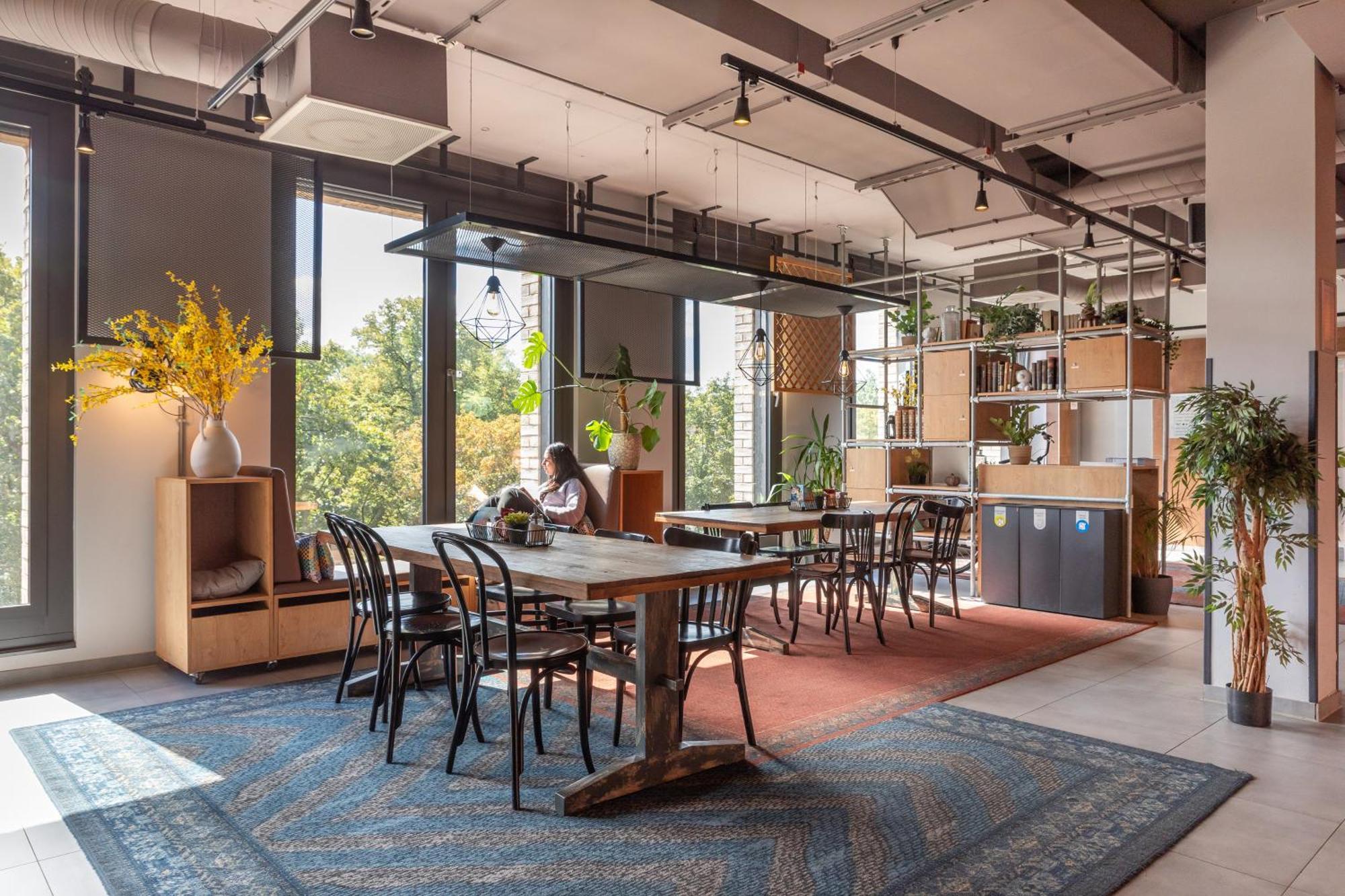 Meininger Hotel Berlin Tiergarten — Fotos 1